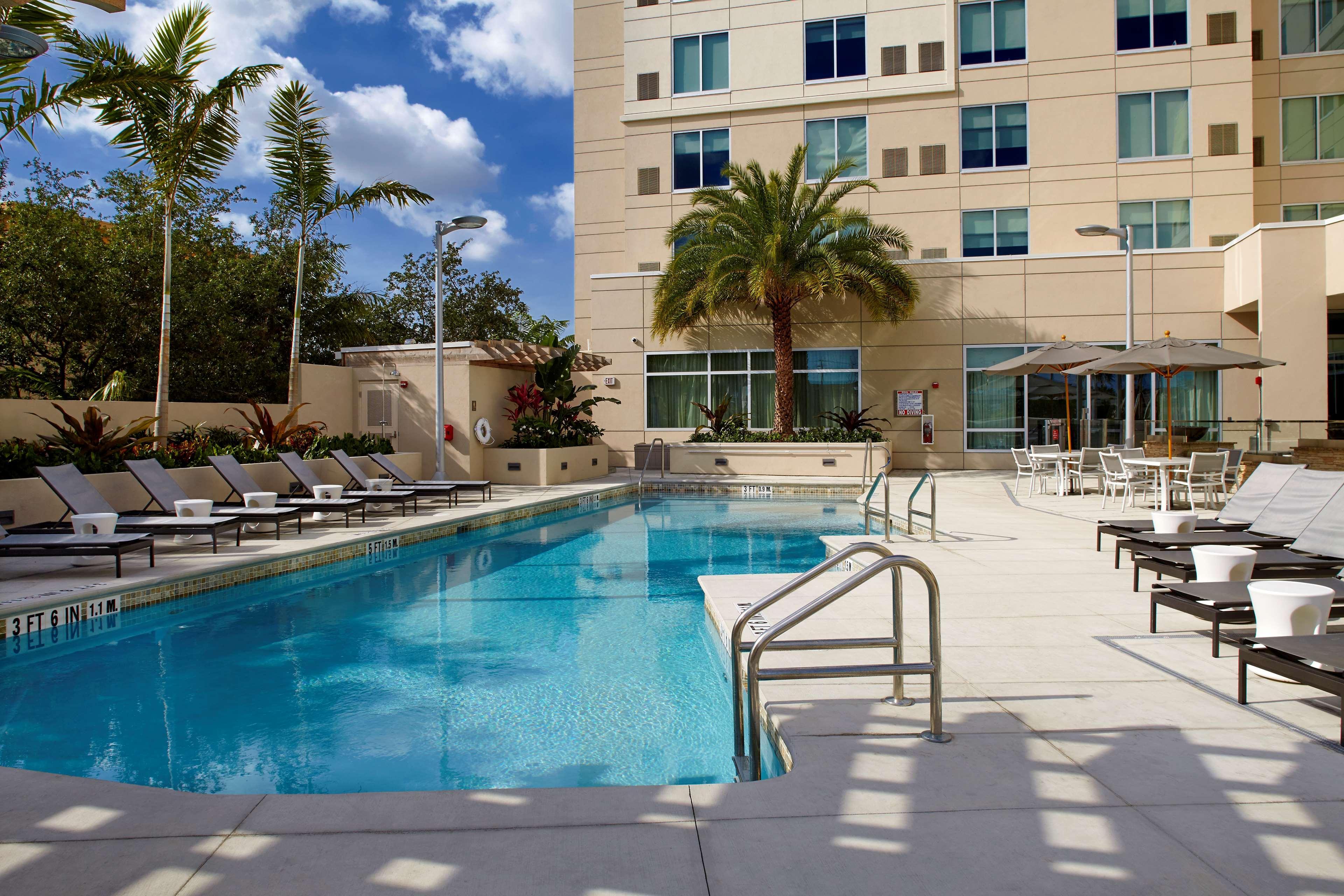 Hyatt Place Miami Airport East Miami Springs Екстериор снимка